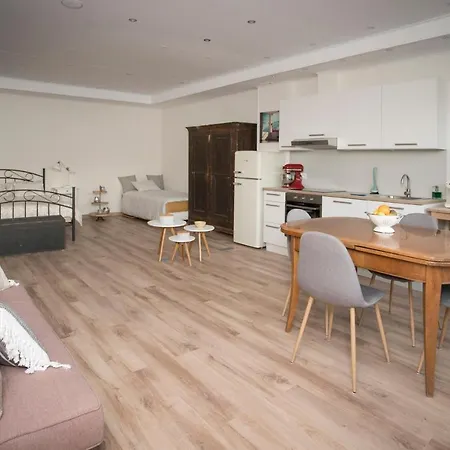 Casa Blanco Vista Maravillosa * Compostela (Ourense)